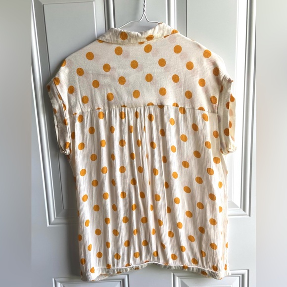 Faith and Joy Polka Dot Top Size Medium - Picture 3 of 10